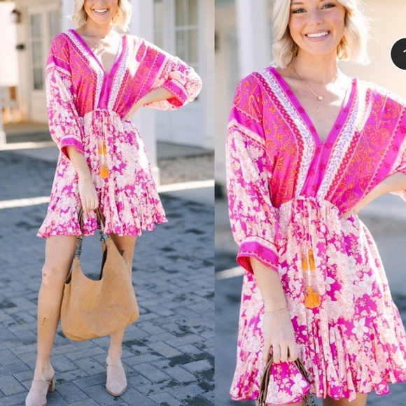 Vici Dresses & Skirts - 💞NEW Floral Boho Dress